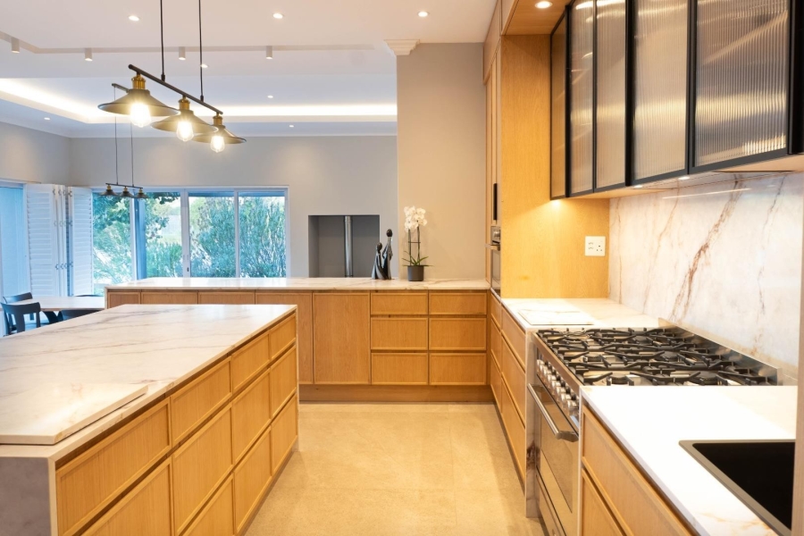 5 Bedroom Property for Sale in Val De Vie Estate Western Cape